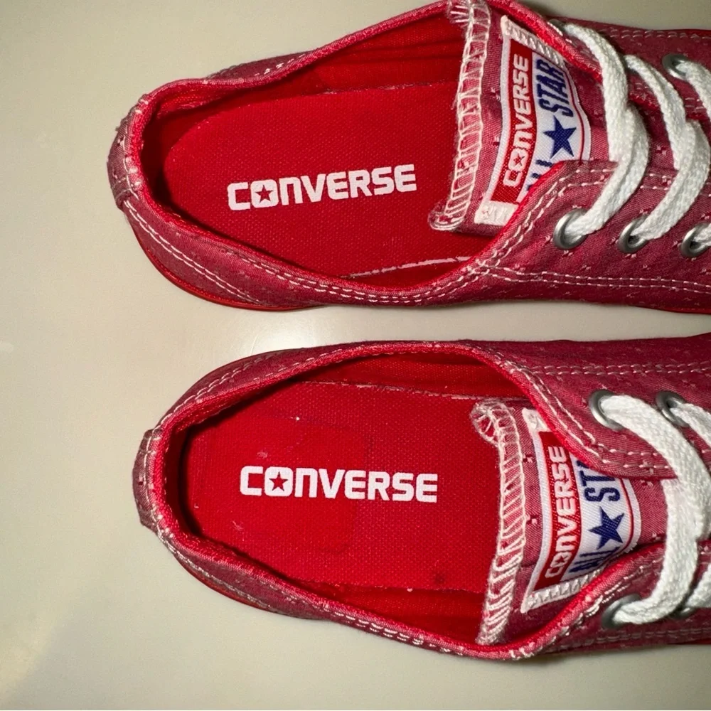 Converse Womens Chuck Taylor All Star Dainty Ox Sneakers Casino Red